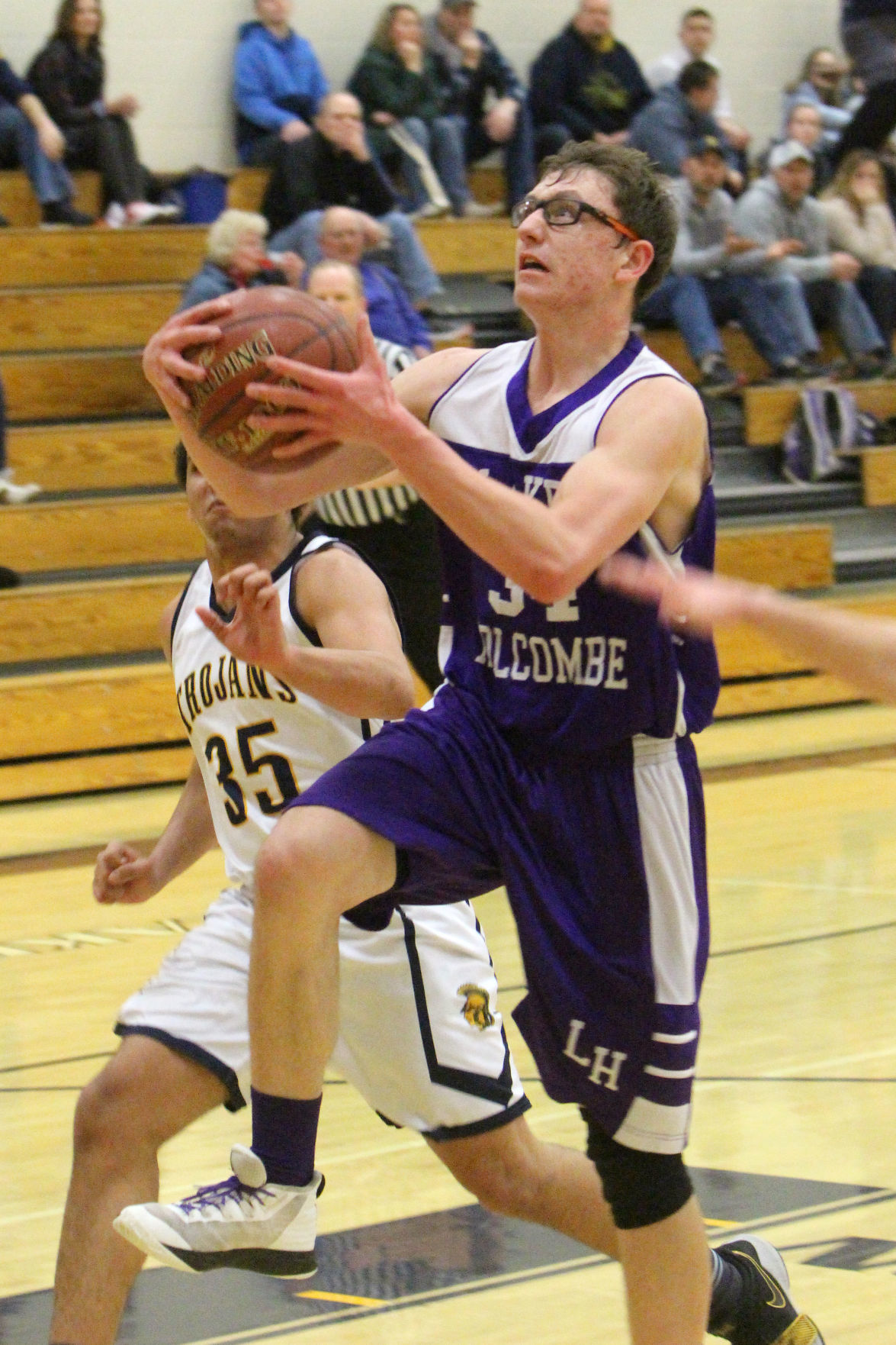 Lake Holcombe at New Auburn boys basketball 2-14-19